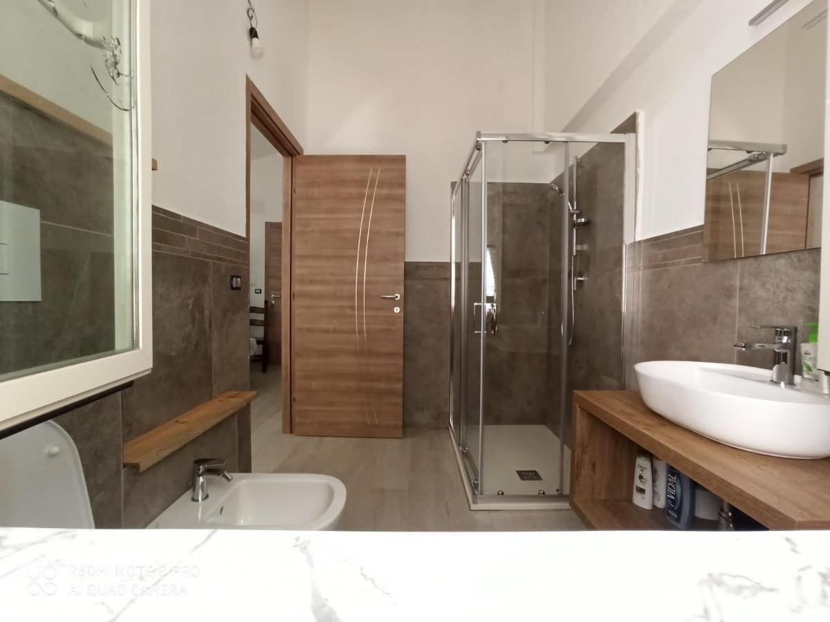 Bed And Breakfast Murales ออร์โกโซโล ภายนอก รูปภาพ