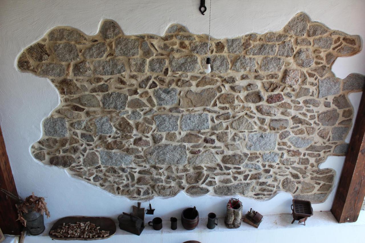 Bed And Breakfast Murales ออร์โกโซโล ภายนอก รูปภาพ